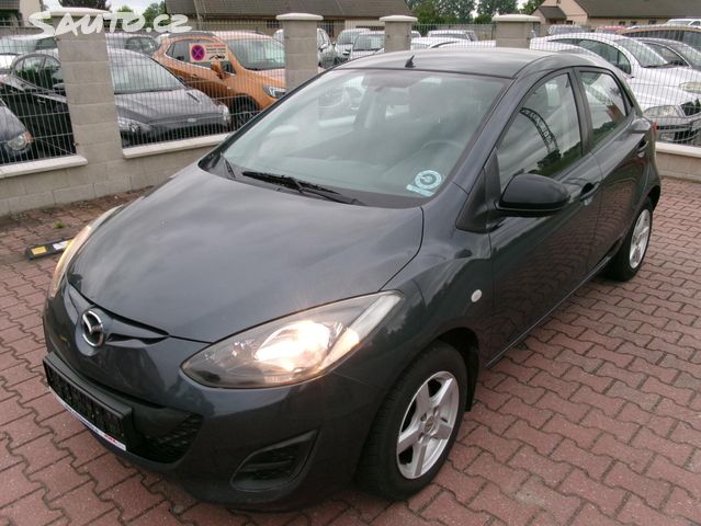 Mazda 2